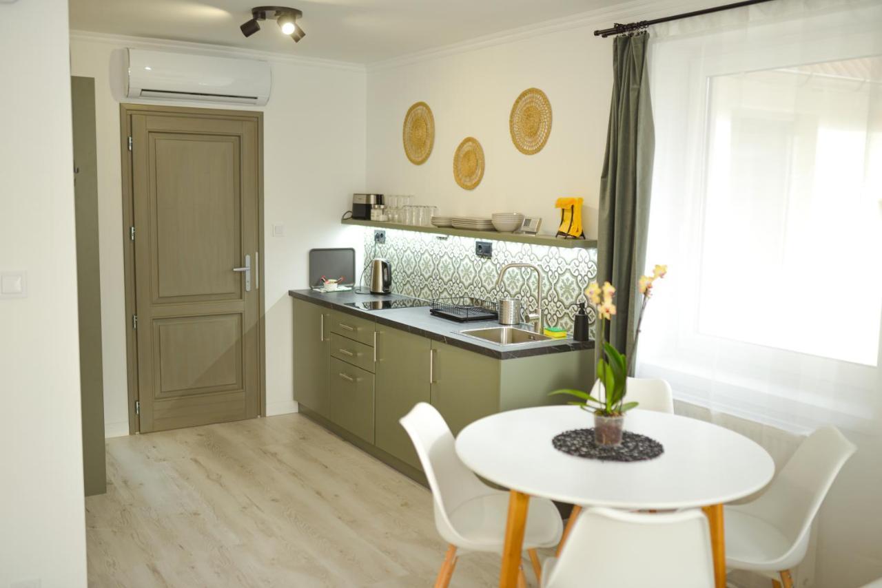 Raba92 Apartman House 외부 사진