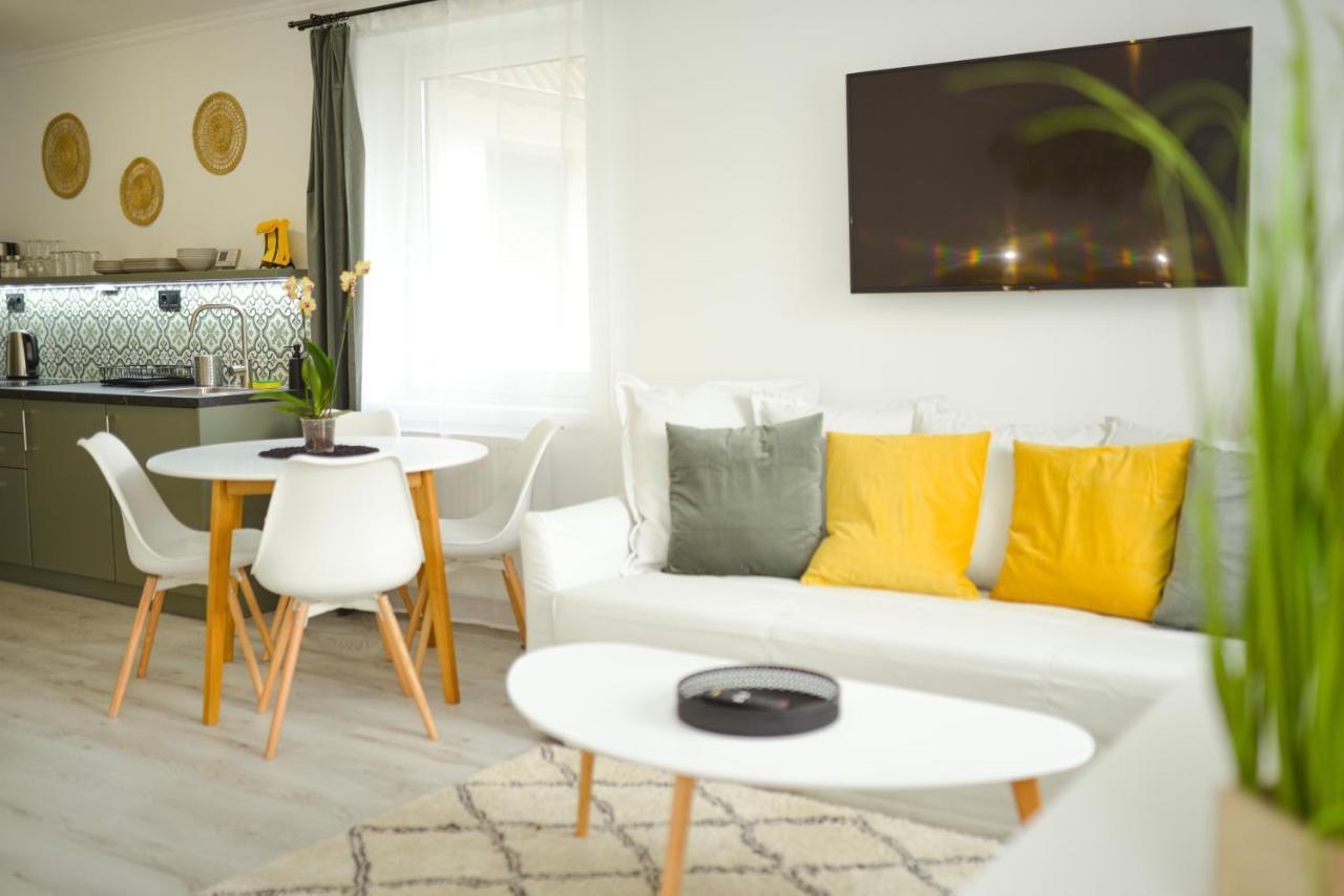 Raba92 Apartman House 외부 사진